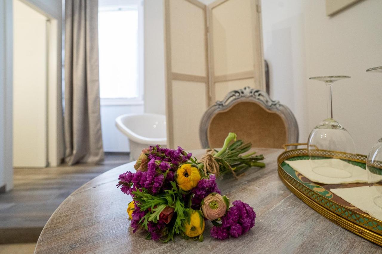 Corte Pietrantica - Charming Rooms & Suites Giovinazzo Exterior photo