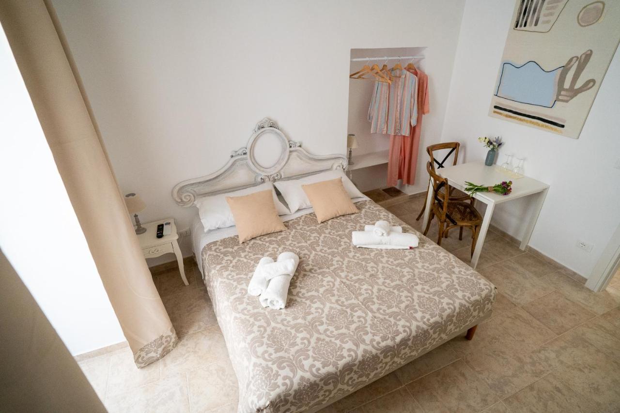 Corte Pietrantica - Charming Rooms & Suites Giovinazzo Exterior photo