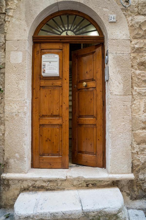 Corte Pietrantica - Charming Rooms & Suites Giovinazzo Exterior photo