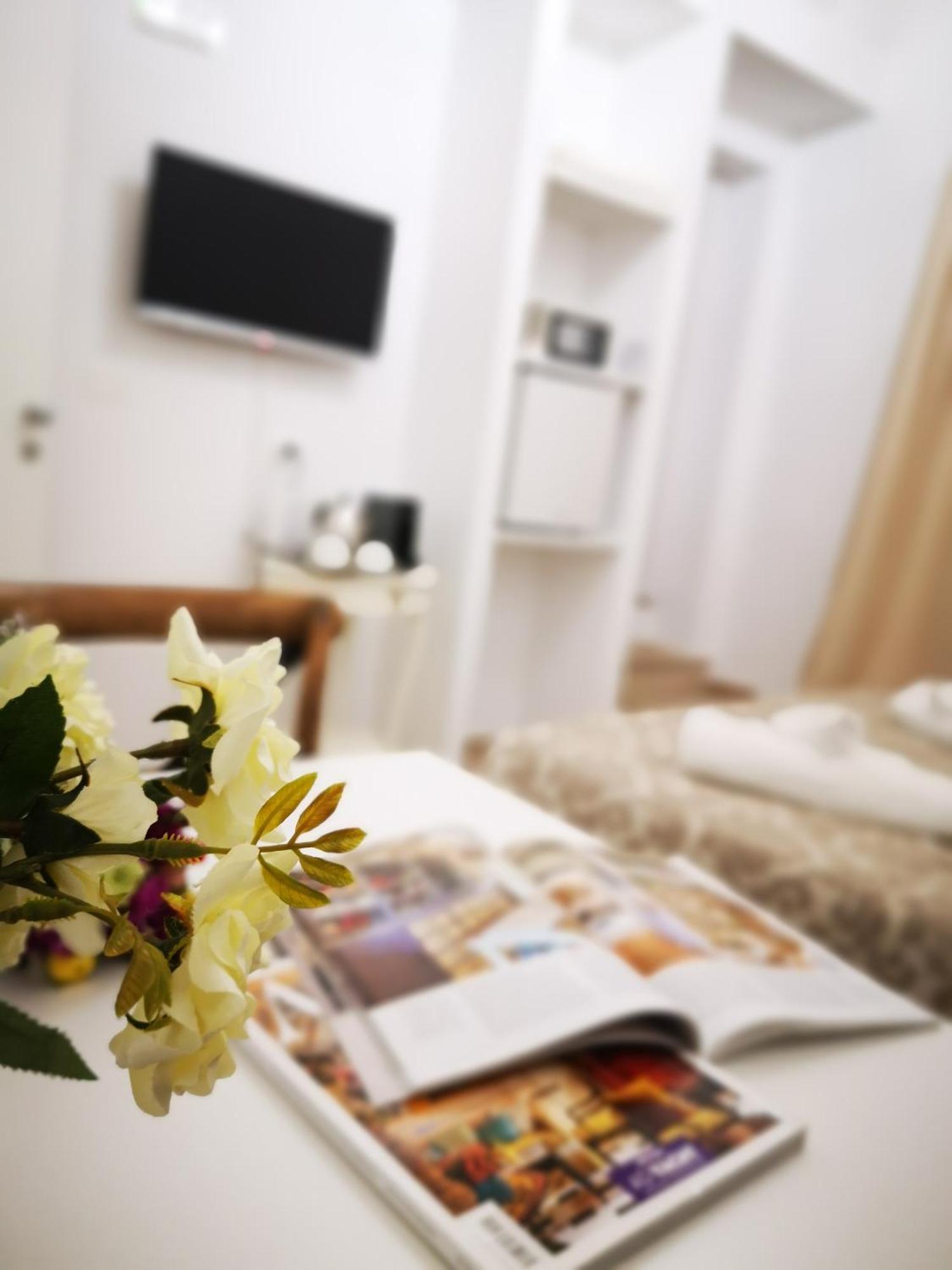 Corte Pietrantica - Charming Rooms & Suites Giovinazzo Room photo