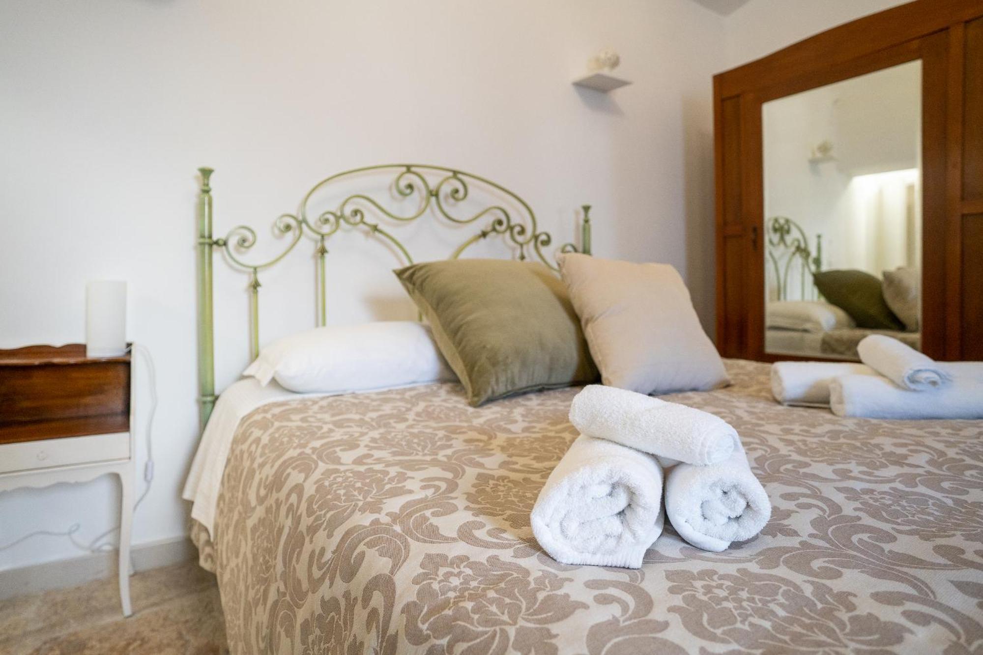 Corte Pietrantica - Charming Rooms & Suites Giovinazzo Room photo